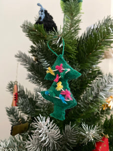 Felt ornament - Christmas tree